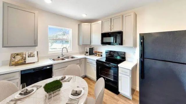 3 of 19 - 8175 W 98th Avenue, Vero Beach, FL