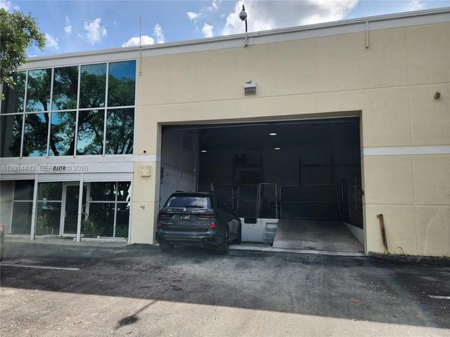3 of 30 - 8109 Nw 29th Street #8109, Doral, FL