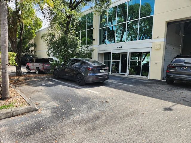 4 of 30 - 8109 Nw 29th Street #8109, Doral, FL