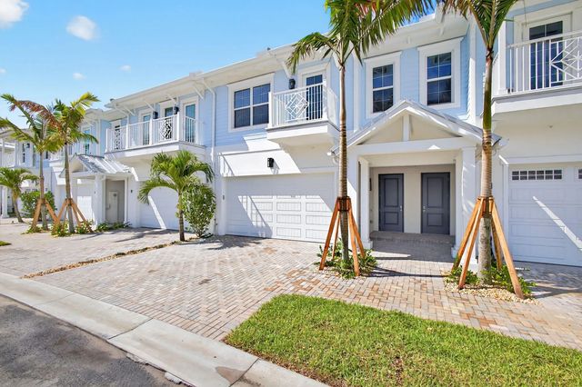 5 of 32 - 115 Water Pointe Place #33, Jupiter, FL