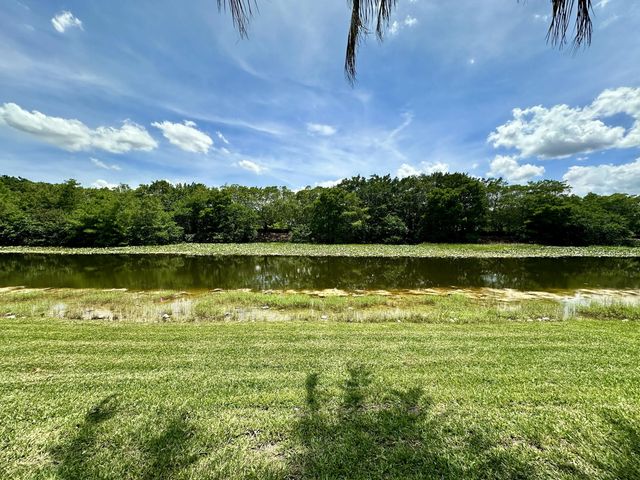 4 of 33 - 386 Carrington Drive, Weston, FL