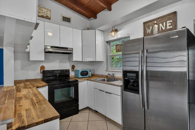 5 of 43 - 1425 Sw 19th Avenue, Fort Lauderdale, FL