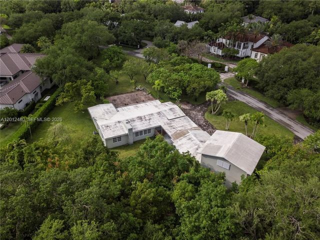 5 of 6 - 10851 Sw 68th Avenue, Pinecrest, FL
