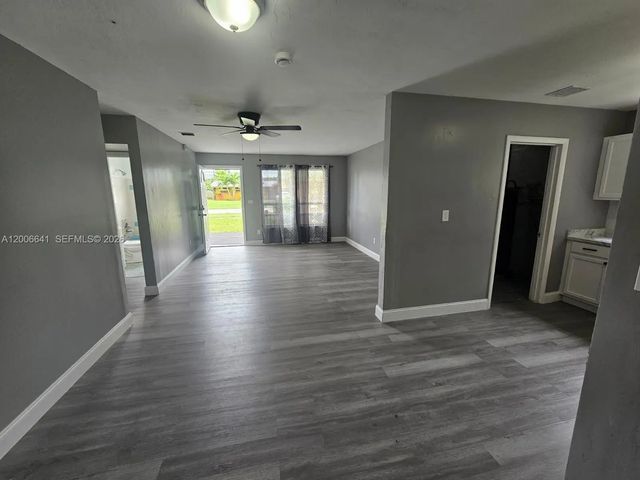 4 of 31 - 1118 Nw 43rd Terrace, Lauderhill, FL