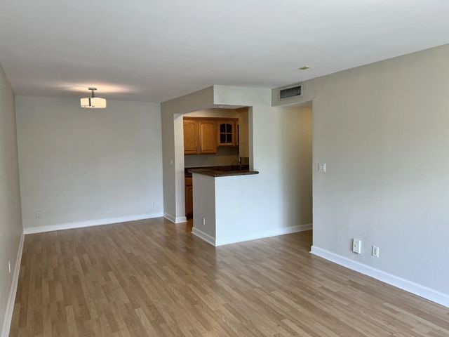 5 of 36 - 1515 E Broward Boulevard #305, Fort Lauderdale, FL