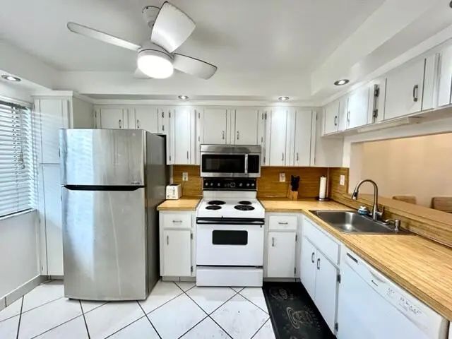 4 of 30 - 3601 Inverrary Drive #306, Lauderhill, FL