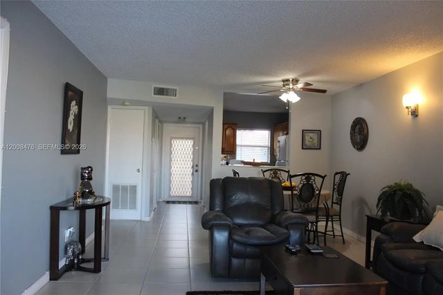 4 of 23 - 9480 Sunrise Lakes Boulevard #204, Sunrise, FL