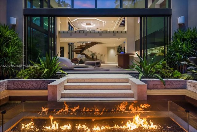 5 of 30 - 6701 Sw 101st Street, Pinecrest, FL