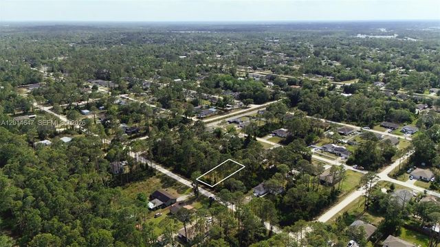 4 of 31 - 2124 East Parkway, Deland, FL