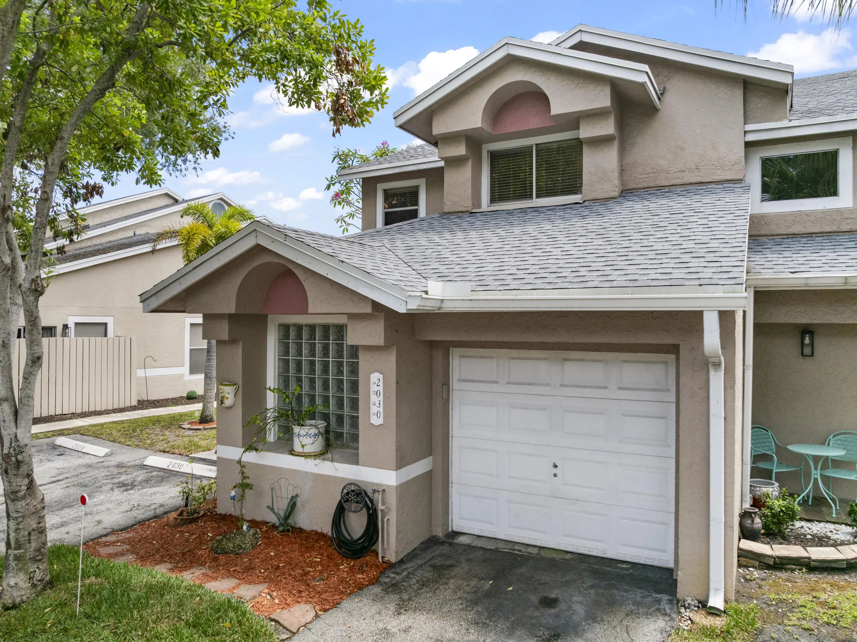2030 Discovery Circle E, Deerfield Beach