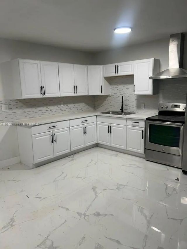 19360 Nw 1st Court, Miami Gardens