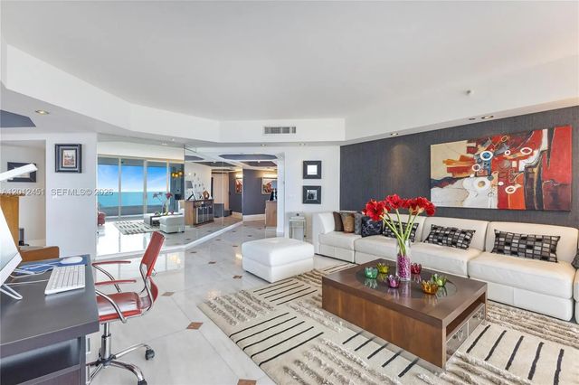 5 of 43 - 1440 S Ocean Boulevard #5d, Lauderdale-By-The-Sea, FL