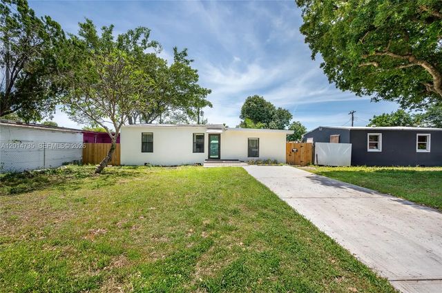 2106 Plunkett Court, Hollywood
