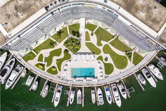 900 Bay Drive #1005 + Dock Ds14, Miami Beach