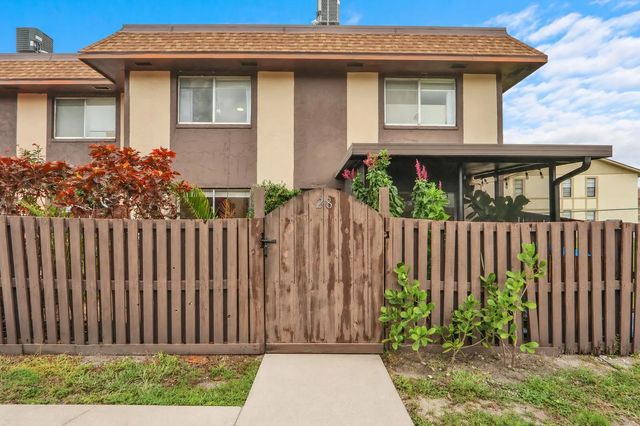 2116 Sherwood Forest Boulevard #28, West Palm Beach