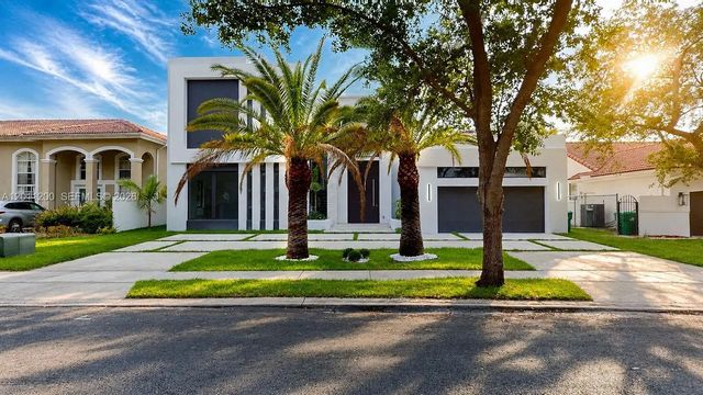 5 of 117 - 16022 Nw 83rd Court, Miami Lakes, FL