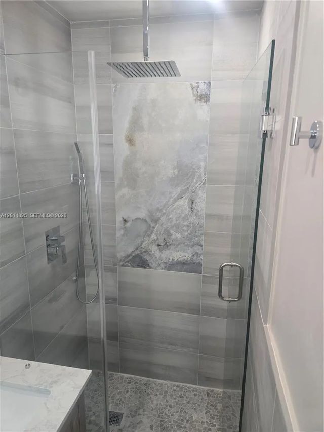 4 of 12 - 3300 Se 6th Street, Pompano Beach, FL