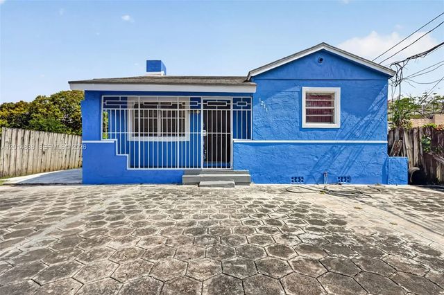 1211 Nw 37th Street, Miami