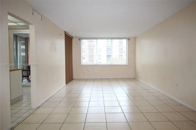 17890 W Dixie Hwy 519 Highway #519, North Miami Beach