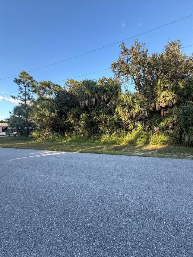 4 of 6 - 4601 Fergus, North Port, FL