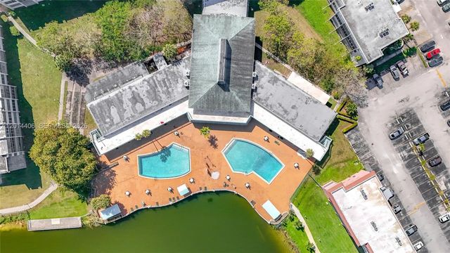 1401 Ne Miami Gardens Drive #286, Miami