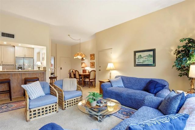 4 of 41 - 1620 S Ocean Lane #236, Fort Lauderdale, FL