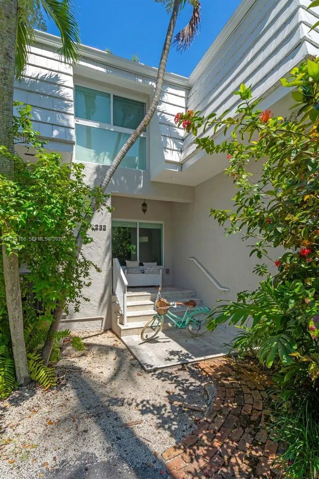 2 of 27 - 232 Sea View Drive #108, Key Biscayne, FL