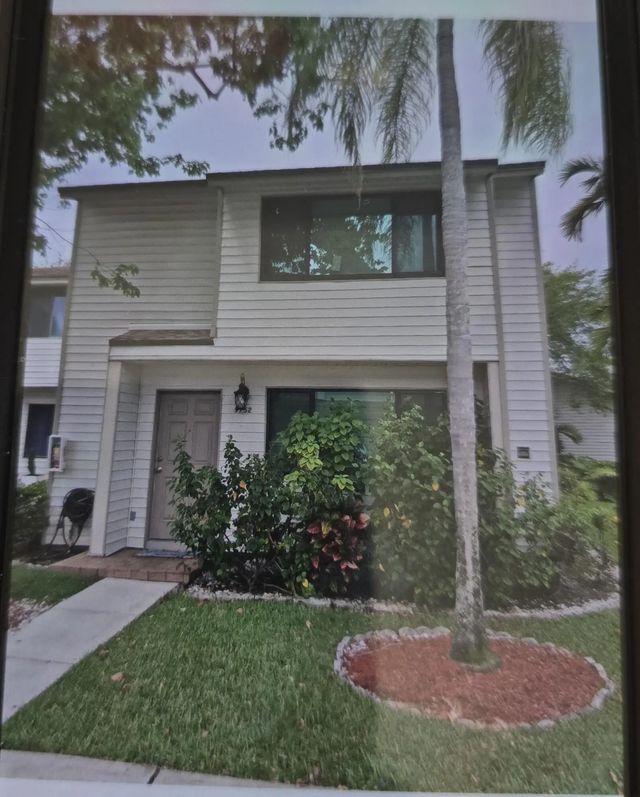 9752 Nw 37th Street #7g, Sunrise
