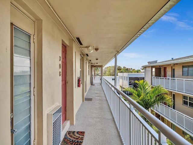3 of 34 - 1510 Se 15th Street #308, Fort Lauderdale, FL