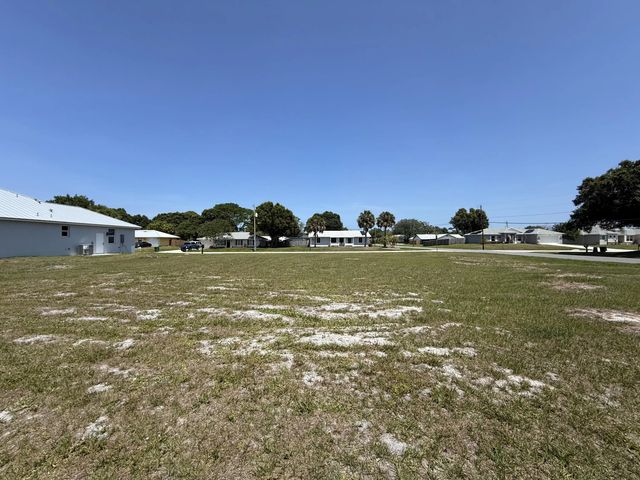 4 of 6 - Tbd Seagrape Drive, Fort Pierce, FL