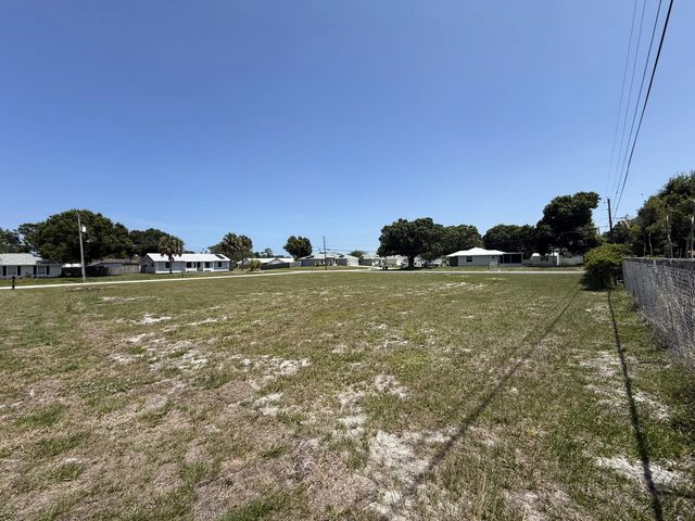 5 of 6 - Tbd Seagrape Drive, Fort Pierce, FL