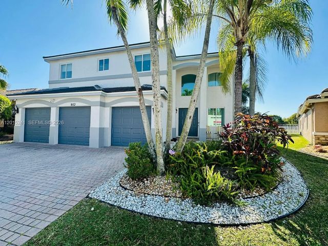 1652 Orchid Bend, Weston