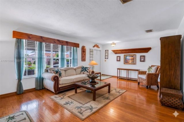 3 of 22 - 4605 Nw 47th Court, Tamarac, FL
