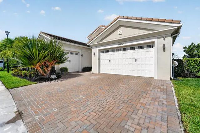 3 of 53 - 15804 Goldfinch Circle, Westlake, FL