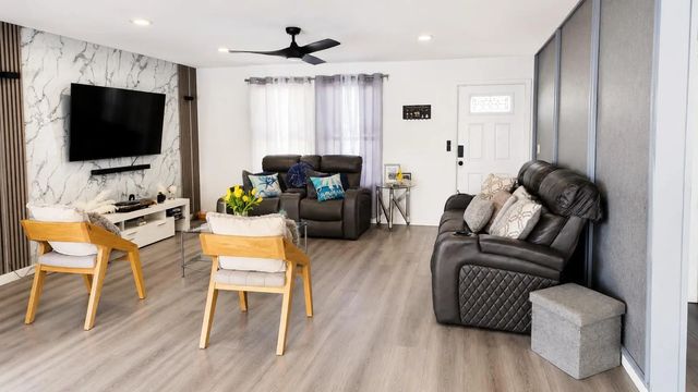 4 of 22 - 2068 Se Triumph Road, Port St. Lucie, FL