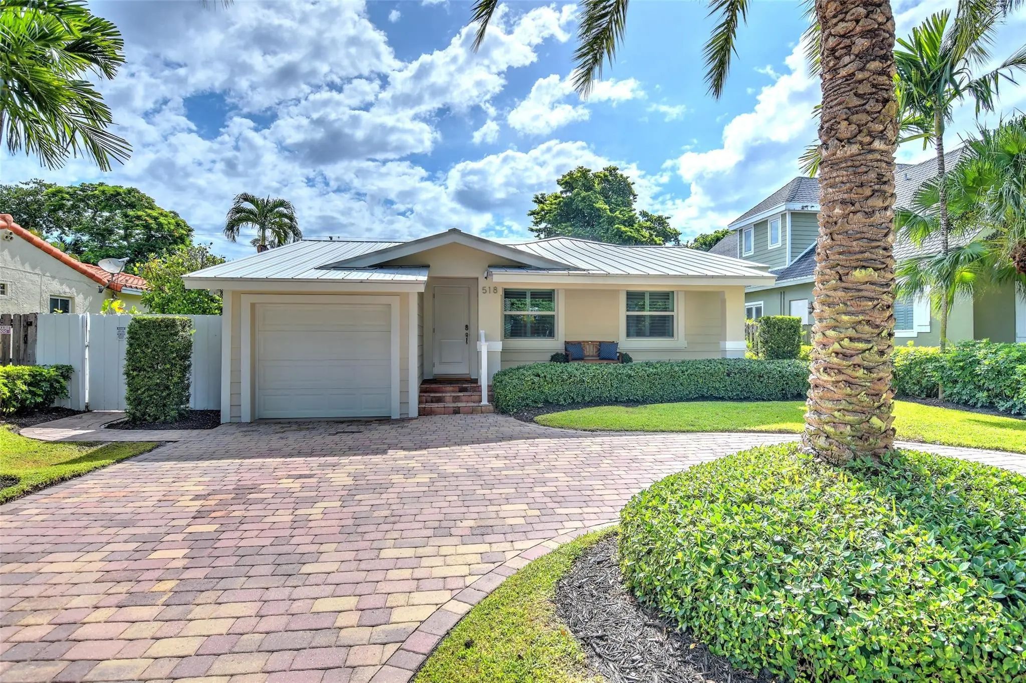 518 Ne 13th Avenue, Fort Lauderdale