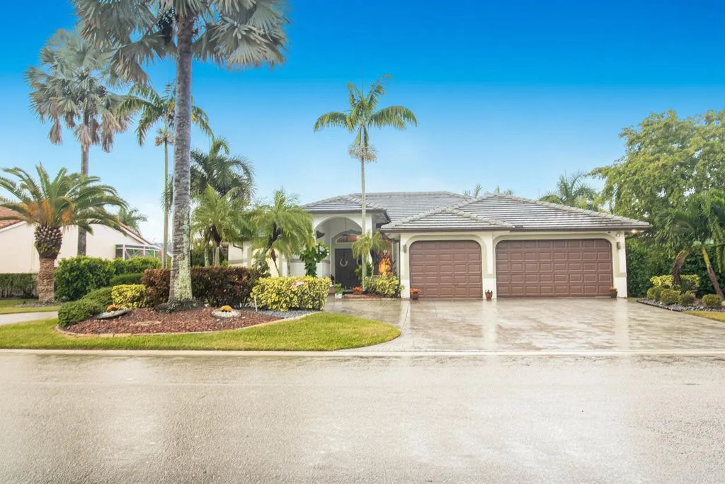 5062 Kensington  Circle, Coral Springs