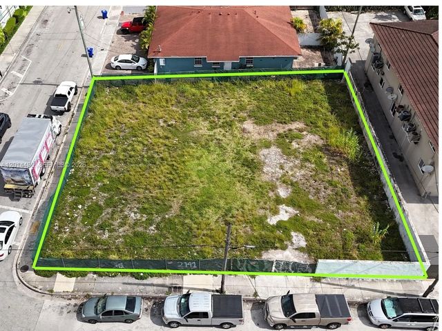 5 of 15 - 2141 Sw 3rd Street, Miami, FL