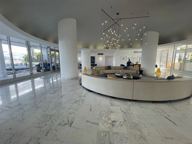 3 of 6 - 1000 West Avenue #1122, Miami Beach, FL