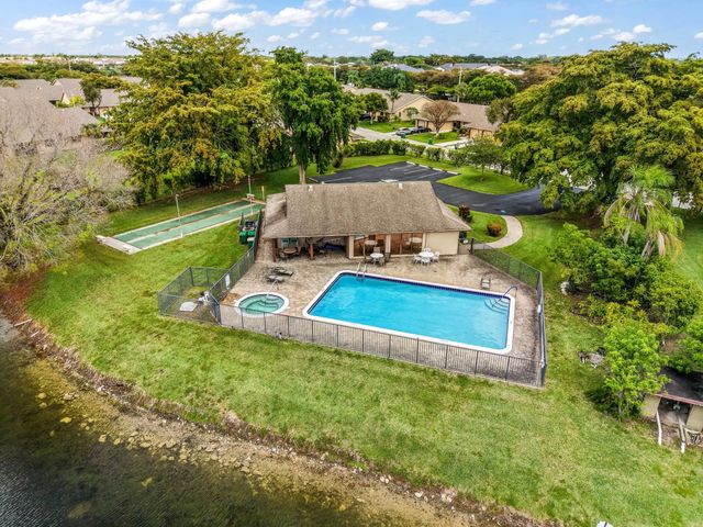 5 of 29 - 9663 Nw 76th Street, Tamarac, FL