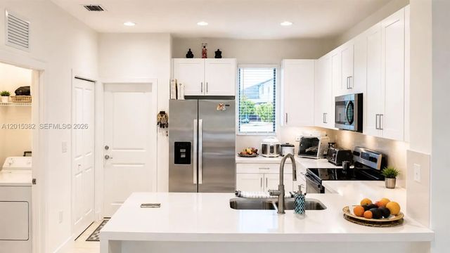 4 of 32 - 4989 Ofanto Lane, Ave Maria, FL