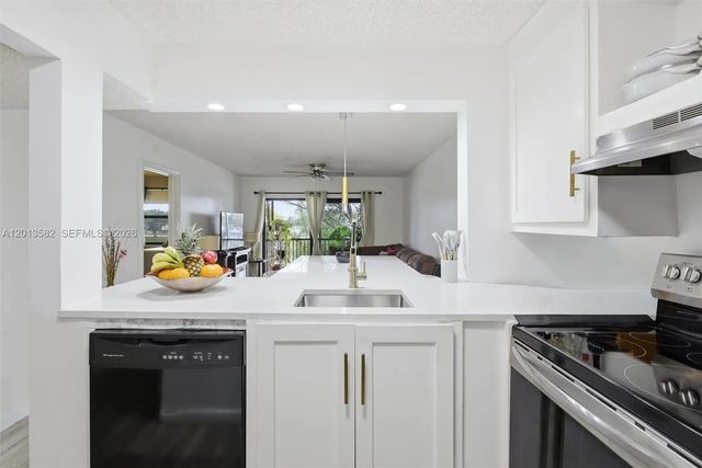 4 of 37 - 5501 Lakeside Drive #204, Margate, FL