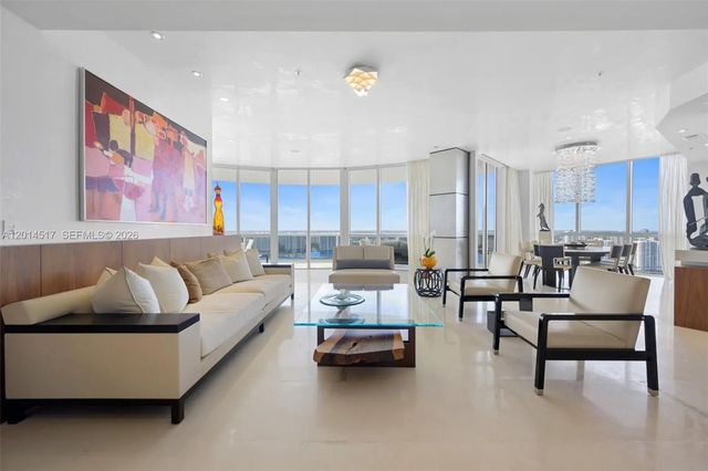 4 of 34 - 18201 Collins Avenue #4901, Sunny Isles Beach, FL