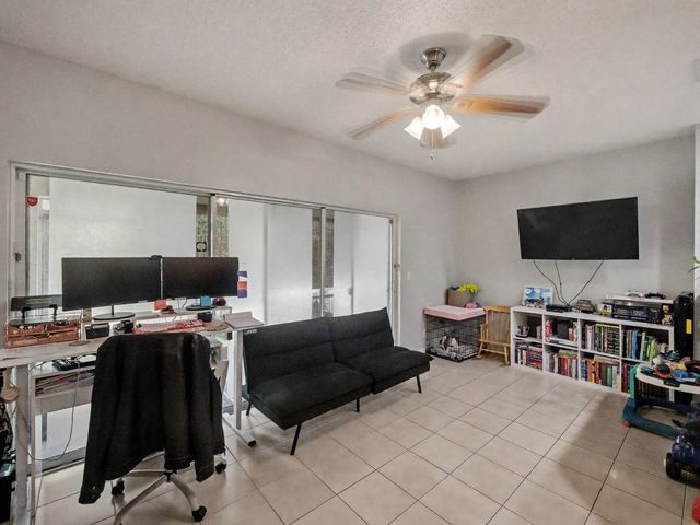 4 of 21 - 4583 Palmbrooke Circle, West Palm Beach, FL
