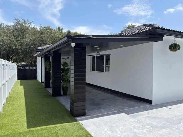 5 of 61 - 7814 Nw 165th Street, Miami Lakes, FL