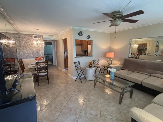 4 of 22 - 170 Horizons E #110, Boynton Beach, FL