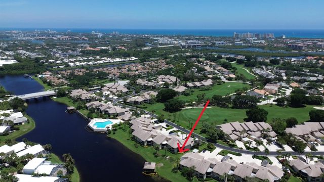 16997 Waterbend Drive #139, Jupiter