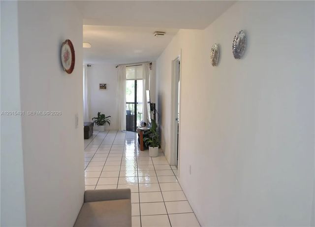 4 of 32 - 55 Ocean Lane Drive #3030, Key Biscayne, FL