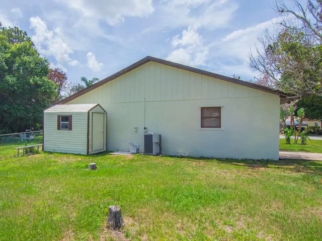 4 of 34 - 4065 46th Lane, Vero Beach, FL