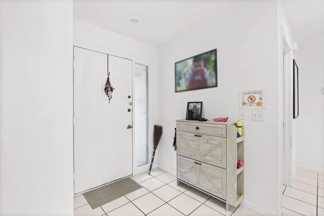 4 of 43 - 12970 Dartford Trail #6, Wellington, FL